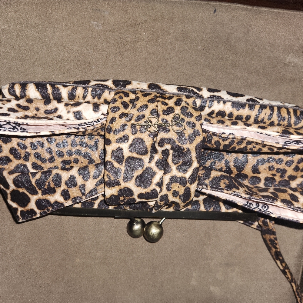 Jessica Simpson Clutch